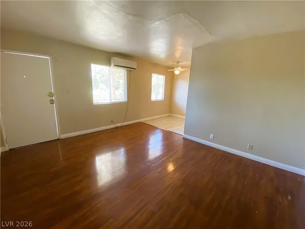 $750 | 230 West Boston Avenue, Unit 9, Las Vegas, NV 89102