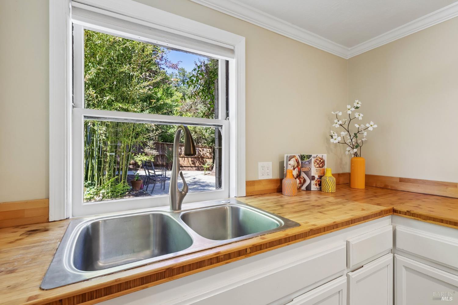 2087 Blucher Valley Road Sebastopol, CA 95472 - Photo 28 of 73