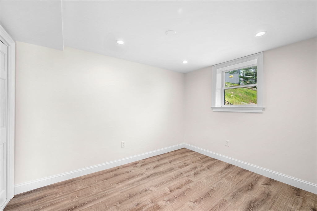 29 Rockway Road Peabody, MA 01960 - Photo 14 of 16
