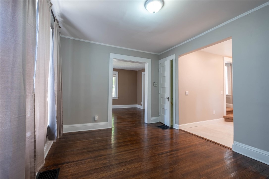 73 Gold Street Rochester, NY 14620 - Photo 16 of 26