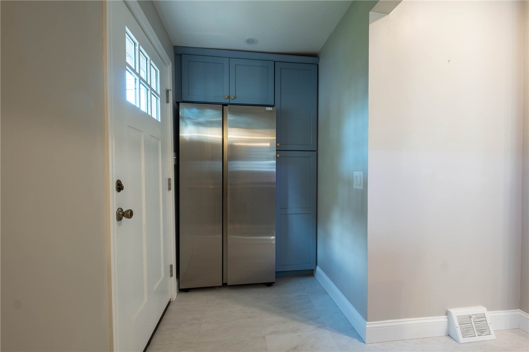 73 Gold Street Rochester, NY 14620 - Photo 7 of 26