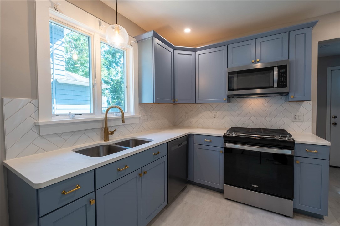 73 Gold Street Rochester, NY 14620 - Photo 10 of 26