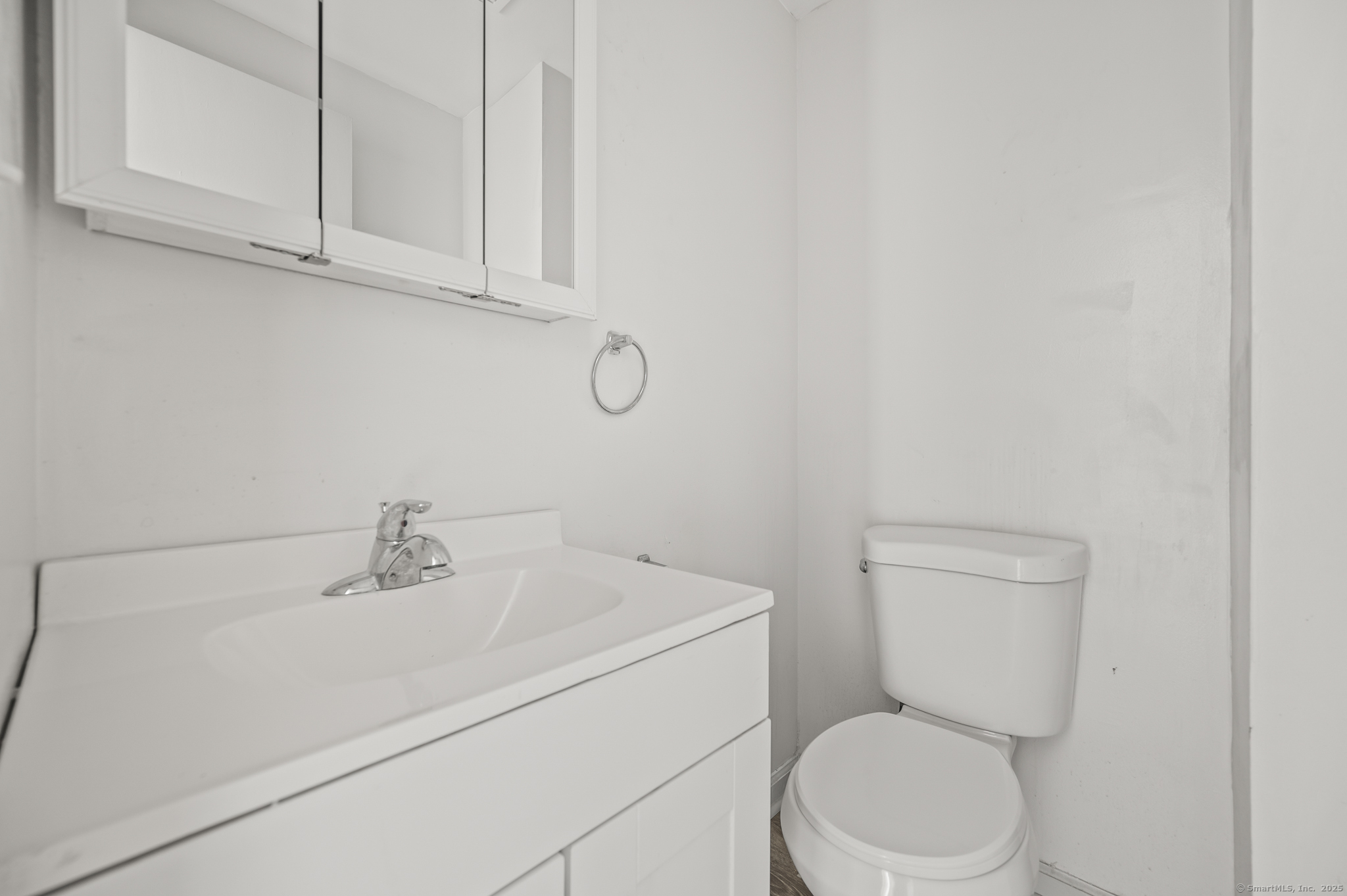 14 Church Street Beacon Falls, CT 06403 - Photo 12 of 40