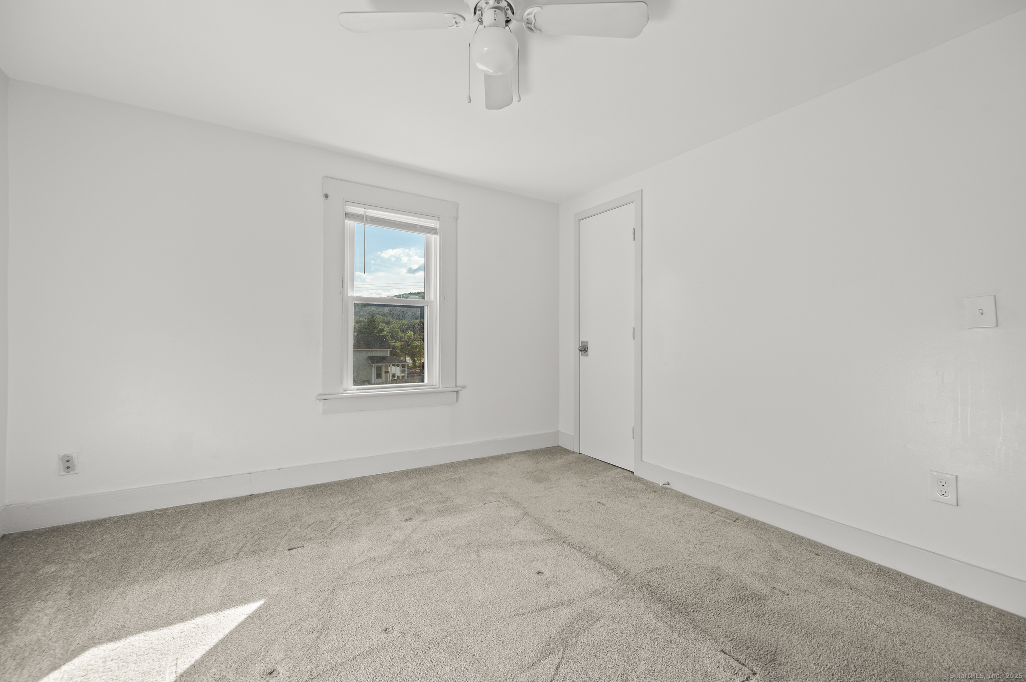 14 Church Street Beacon Falls, CT 06403 - Photo 20 of 40