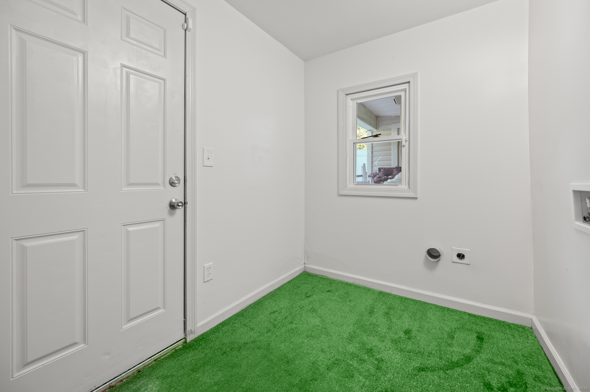 14 Church Street Beacon Falls, CT 06403 - Photo 24 of 40