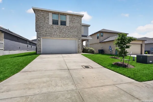 $389,900 | 5910 Frisbee Path, Converse, TX 78109