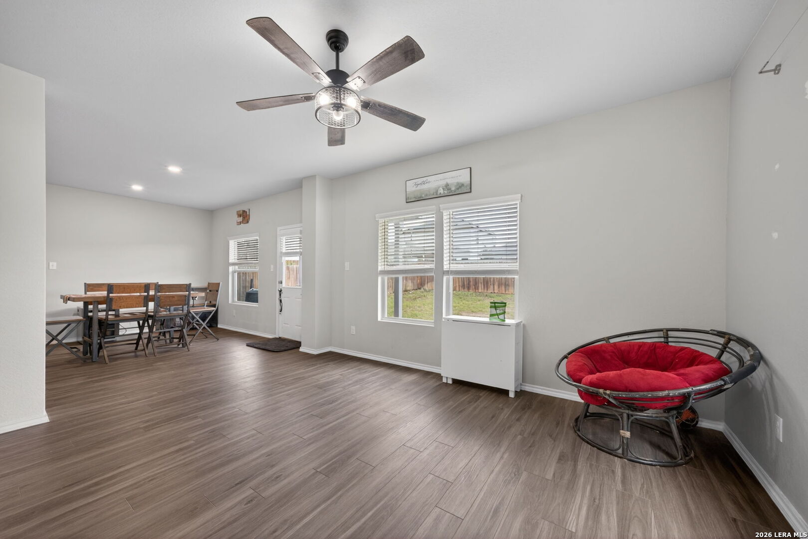 5910 Frisbee Path Converse, TX 78109 - Photo 13 of 29