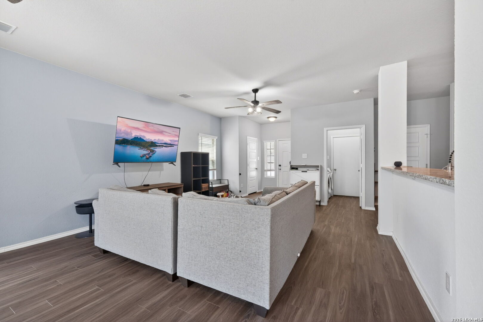 5910 Frisbee Path Converse, TX 78109 - Photo 6 of 29