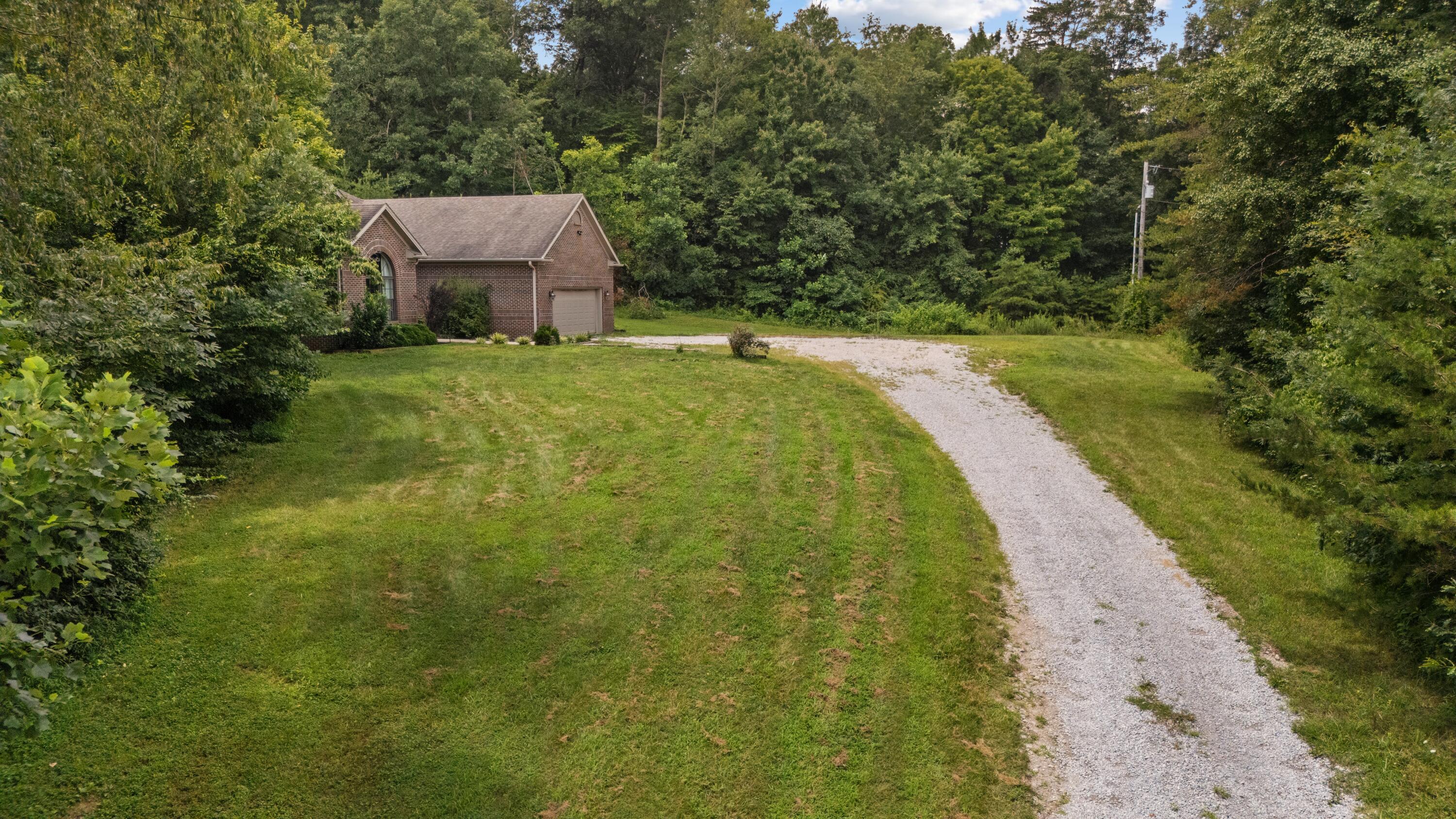 625 Pine Ridge Road Winchester, KY 40391 - Photo 39 of 46 DJI_20260728130635_0669_D