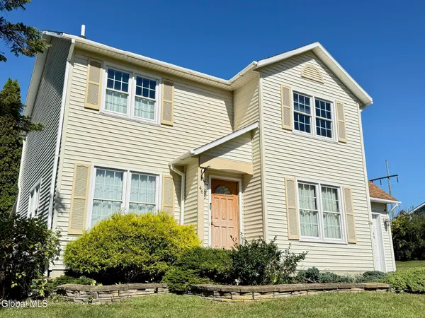 $315,000 | 46 Albany Street, Hoosick, NY 12090