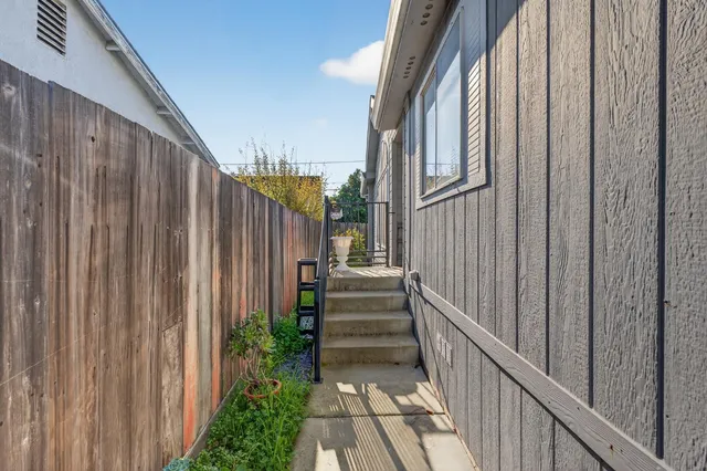 a view of entryway with staircase