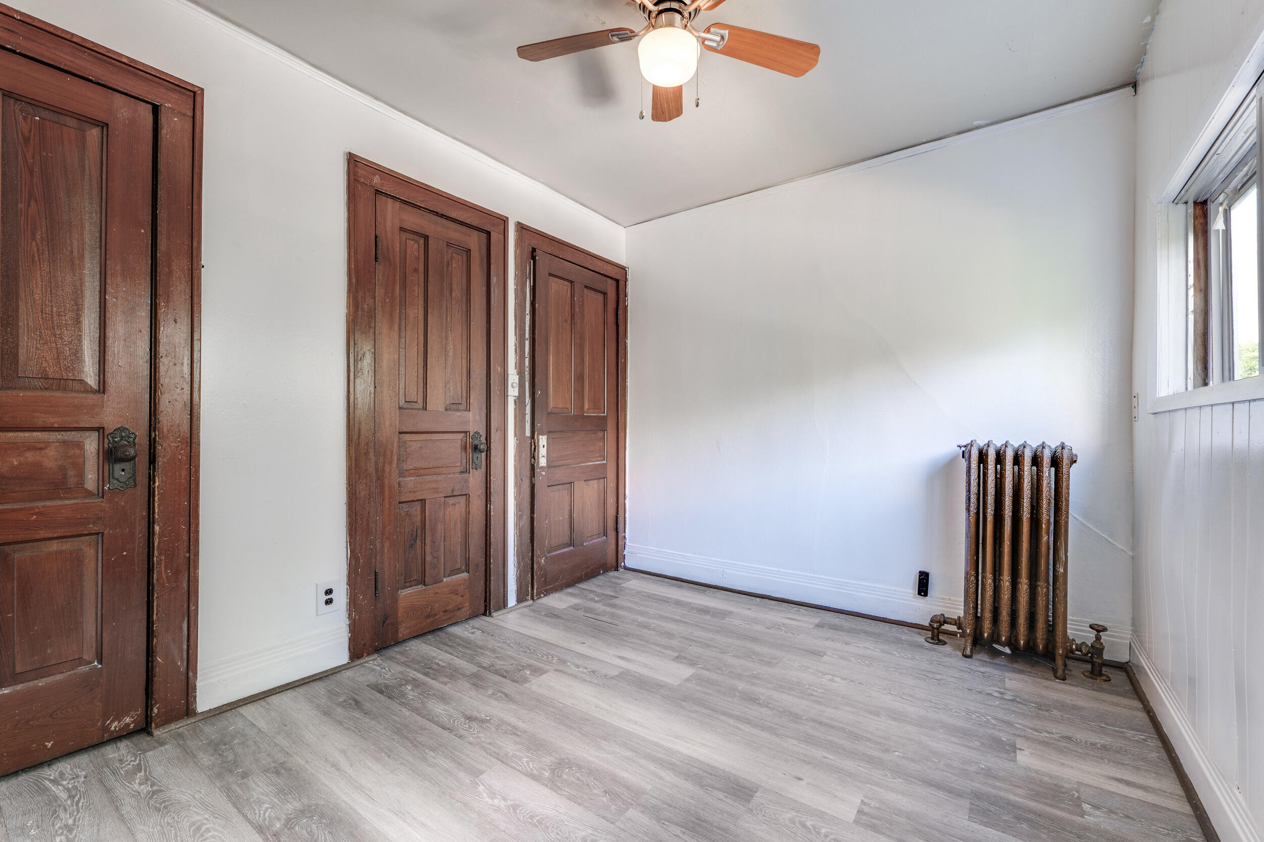 734 South 30th Street Milwaukee, WI 53215 - Photo 13 of 20 Photo 12