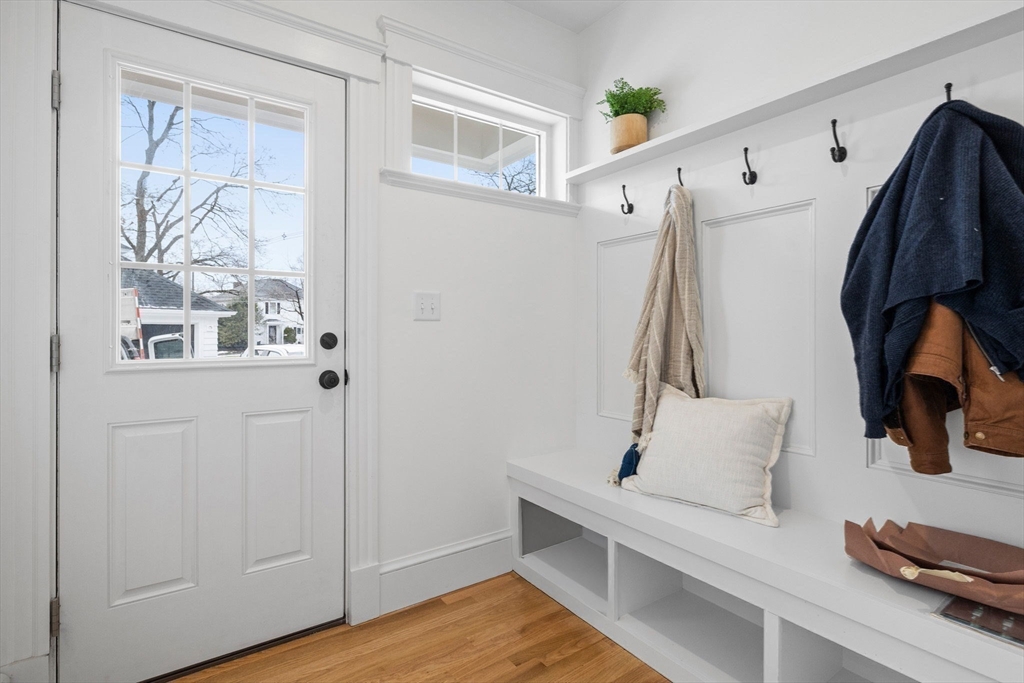 695 Salem Street Lynnfield, MA 01940 - Photo 16 of 35