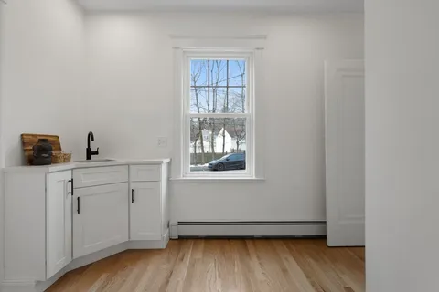 $1,549,000 | 695 Salem Street, Lynnfield, MA 01940