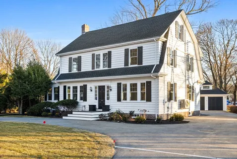 $1,549,000 | 695 Salem Street, Lynnfield, MA 01940