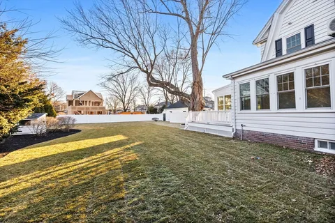 $1,549,000 | 695 Salem Street, Lynnfield, MA 01940