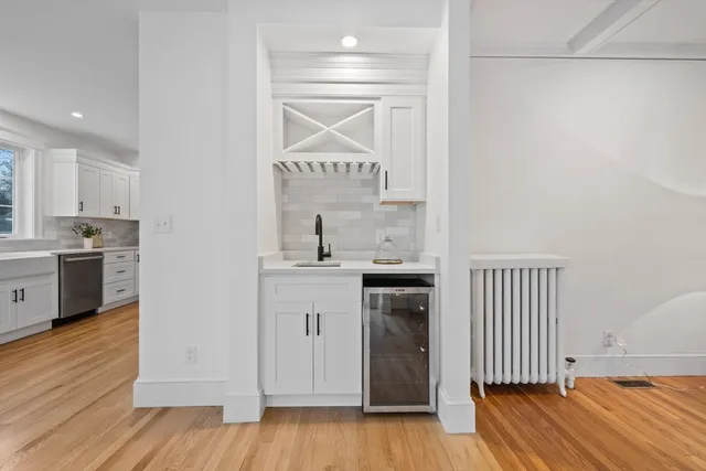 $1,549,000 | 695 Salem Street, Lynnfield, MA 01940