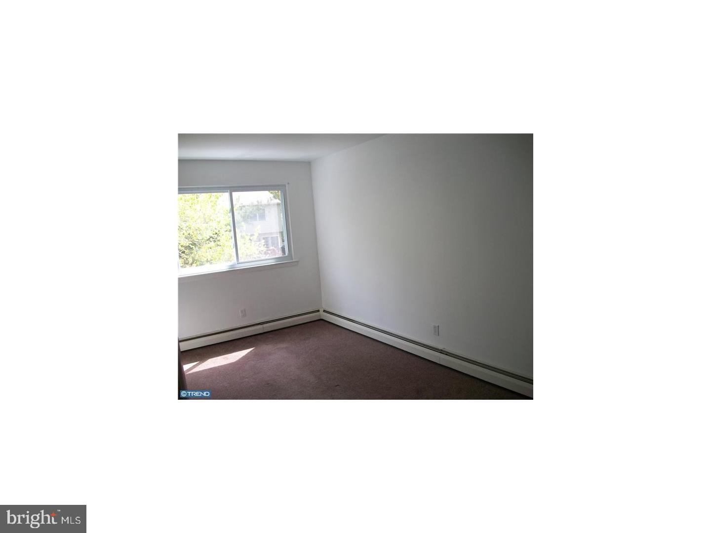 843 Garrett Lane Springfield, PA 19064 - Photo 5 of 10 Unit #4