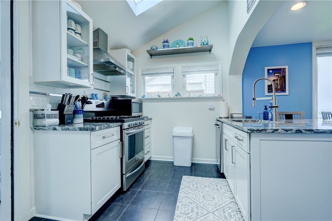 5852 West Wautoma Beach Road Hamlin, NY 14468 - Photo 4 of 46