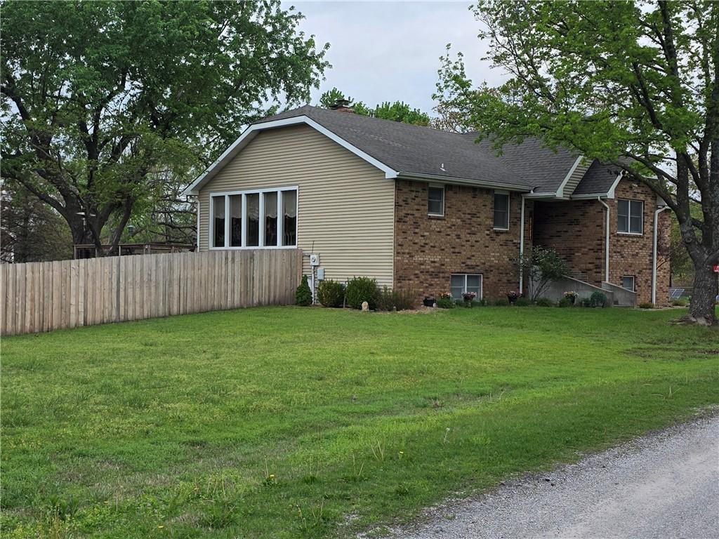 18916 South 1488th Road Nevada, MO 64772 - Photo 3 of 4