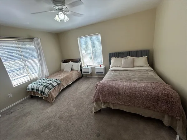 $2,300 | 15425 Live Oak Way, Pine Mountain Club, CA 93222