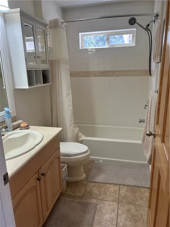 $2,300 | 15425 Live Oak Way, Pine Mountain Club, CA 93222