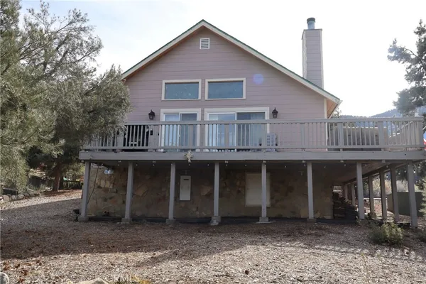 $2,300 | 15425 Live Oak Way, Pine Mountain Club, CA 93222