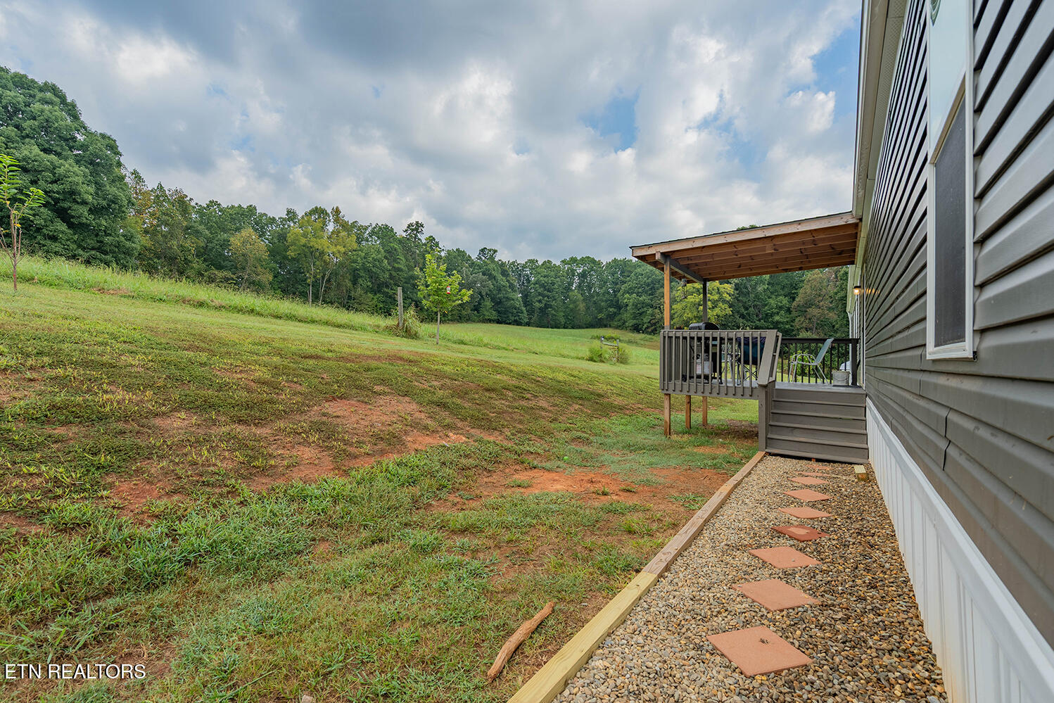 3833 Strong Road Mascot, TN 37806 - Photo 23 of 29 A7304309-HDR