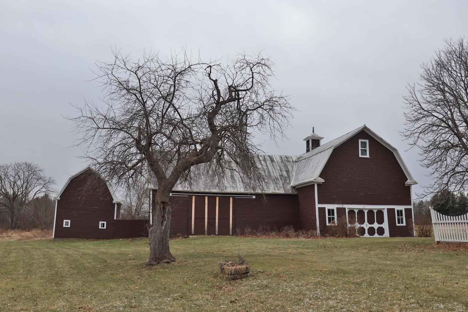 91 Tom Miller Road Plattsburgh, NY 12901 - Photo 7 of 30 Gallery Image 7