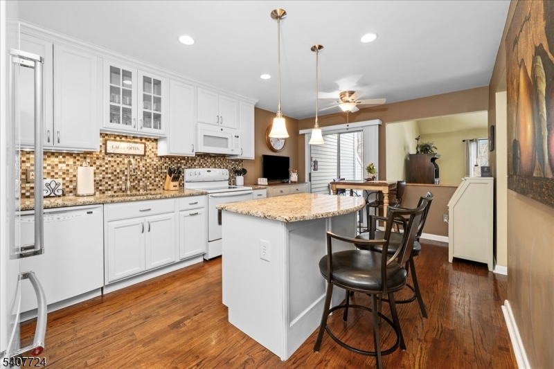 52 Manor Square Sparta, NJ 07871 - Photo 17 of 48