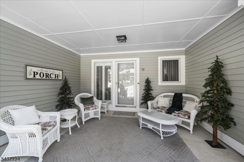 52 Manor Square Sparta, NJ 07871 - Photo 2 of 48