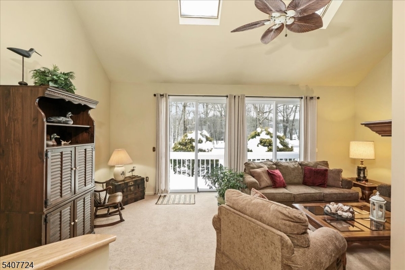 52 Manor Square Sparta, NJ 07871 - Photo 8 of 48