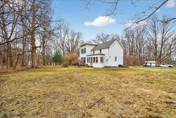 $375,000 | 14 Dale Street, Voorheesville, NY 12186