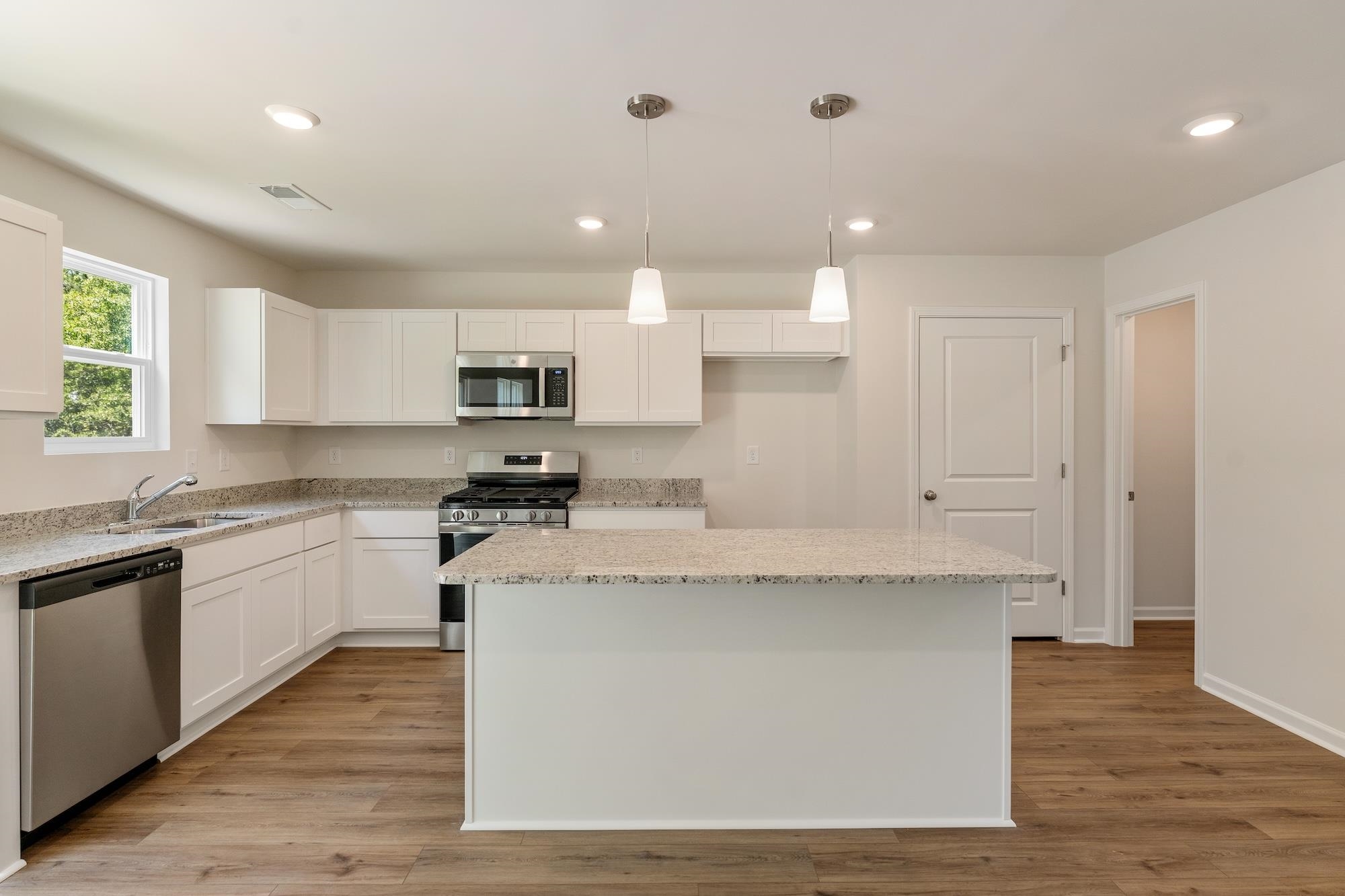 397 Prosperity Lane Moore, SC 29369 - Photo 8 of 28