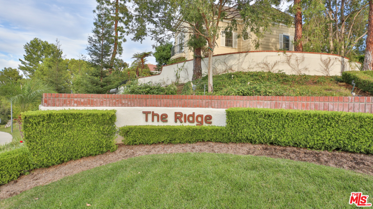 12307 Ridge Circle Los Angeles, CA 90049 - Photo 27 of 27