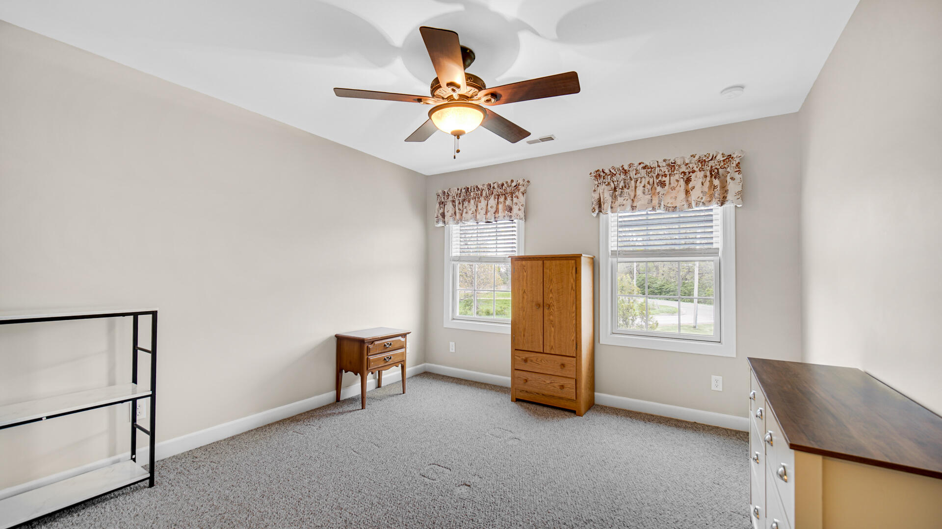 15290 Clark Street Crown Point, IN 46307 - Photo 23 of 47 1920x1080