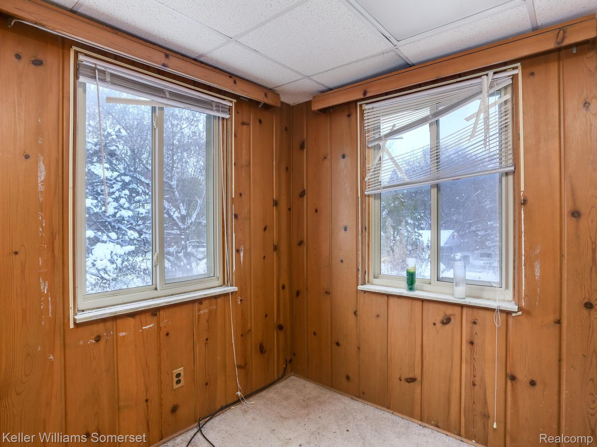 4129 Yorkshire Road Detroit, MI 48224 - Photo 22 of 25 BONUS ROOM
