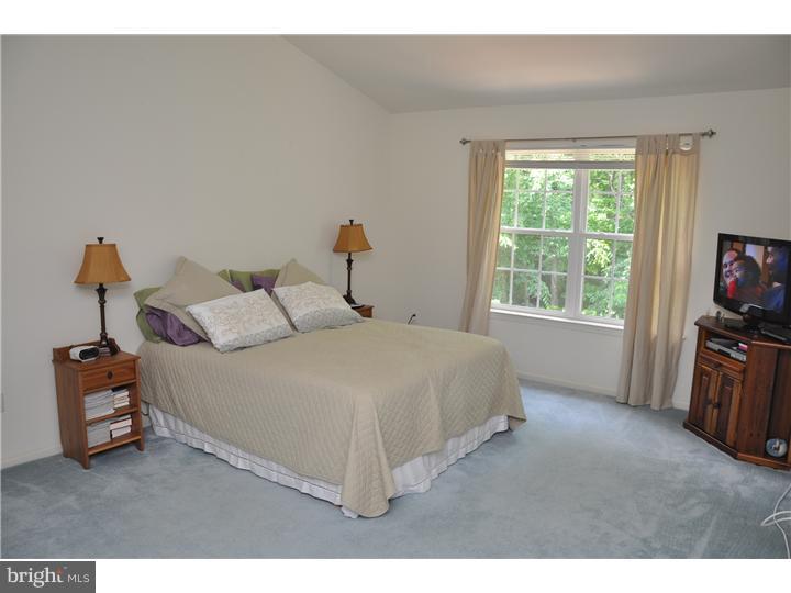 49 Warwick Road Princeton Junction, NJ 08550 - Photo 11 of 23 Master Bedroom