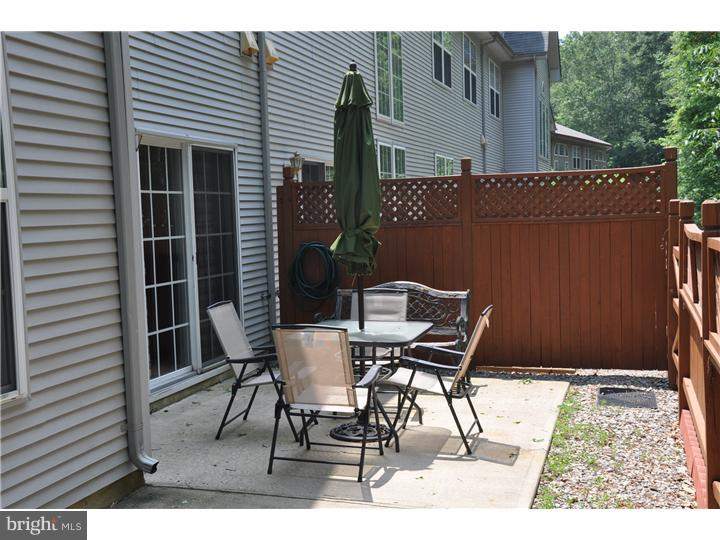 49 Warwick Road Princeton Junction, NJ 08550 - Photo 17 of 23 Patio