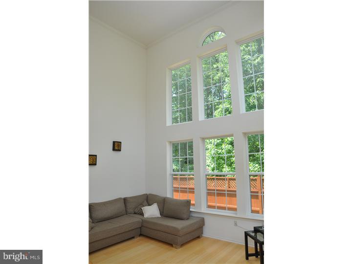 49 Warwick Road Princeton Junction, NJ 08550 - Photo 3 of 23 Living Room