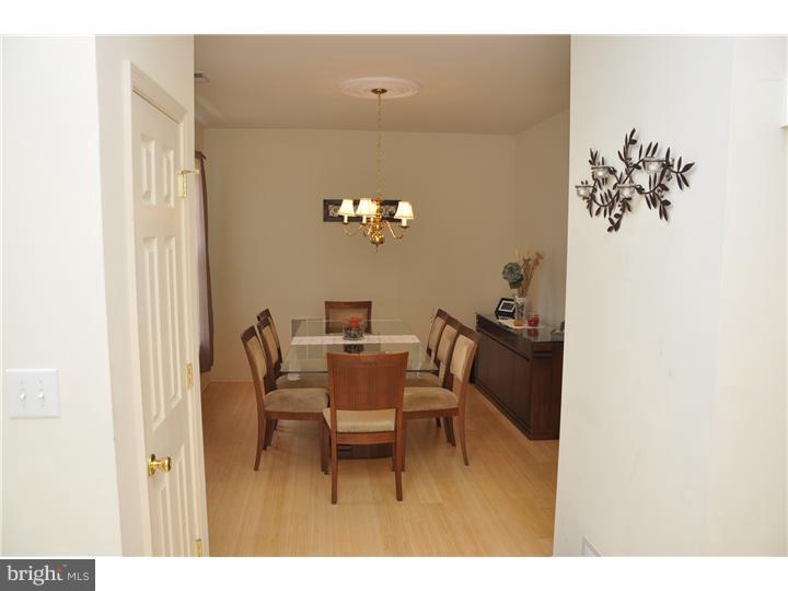 49 Warwick Road Princeton Junction, NJ 08550 - Photo 5 of 23 Dining Room
