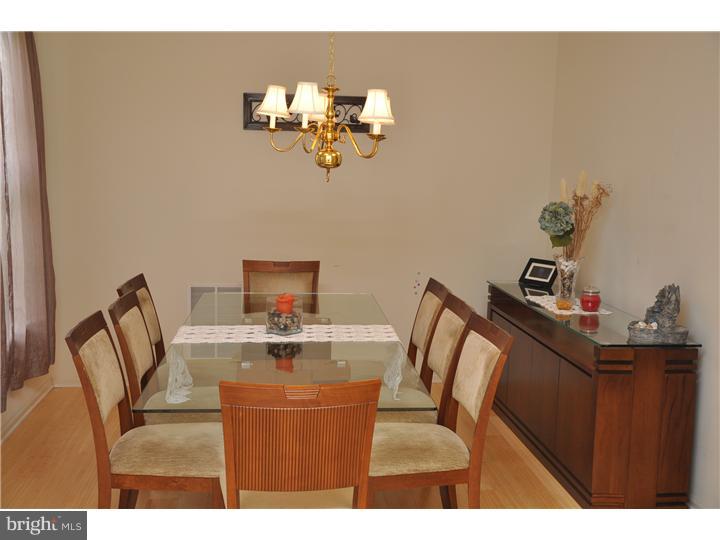 49 Warwick Road Princeton Junction, NJ 08550 - Photo 6 of 23 Dining Room