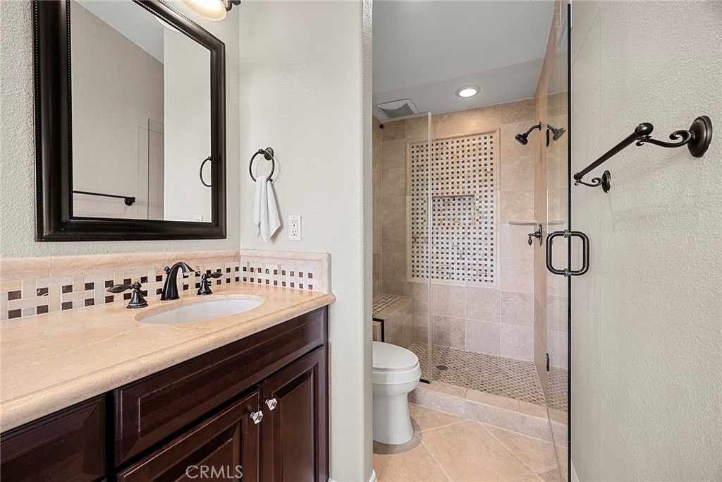 1501 San Rafael Drive South Corona, CA 92882 - Photo 21 of 30 Primary Bathroom