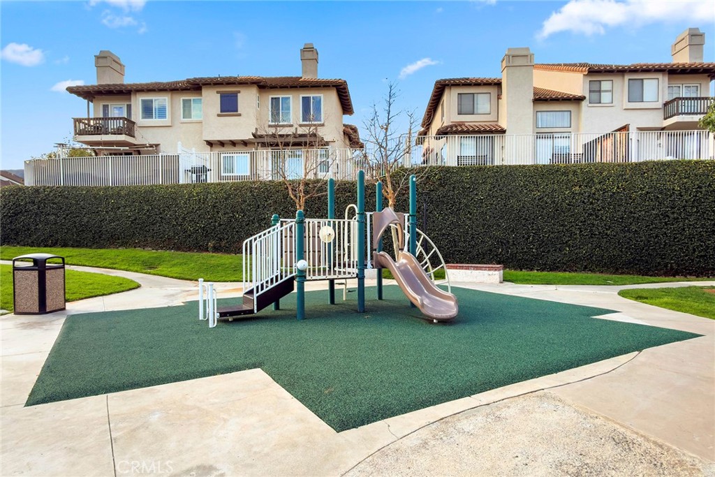 1501 San Rafael Drive South Corona, CA 92882 - Photo 29 of 30 Association Park