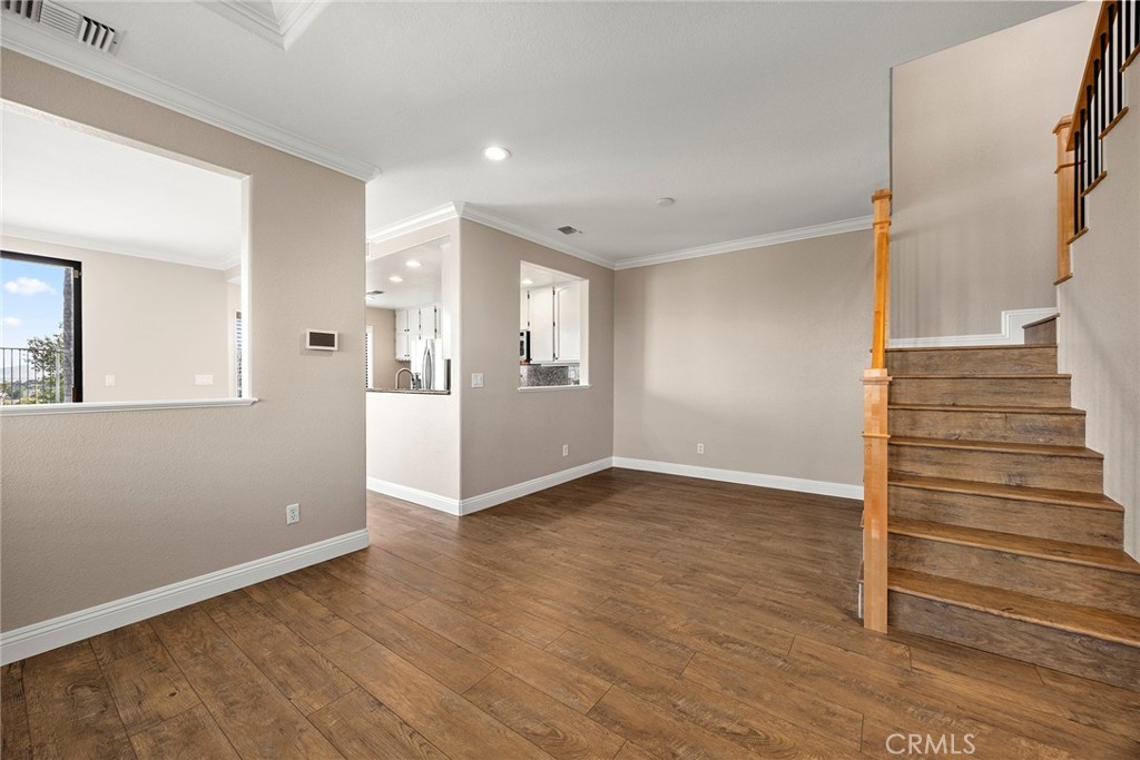 1501 San Rafael Drive South Corona, CA 92882 - Photo 5 of 30 Living Room / Dining Room