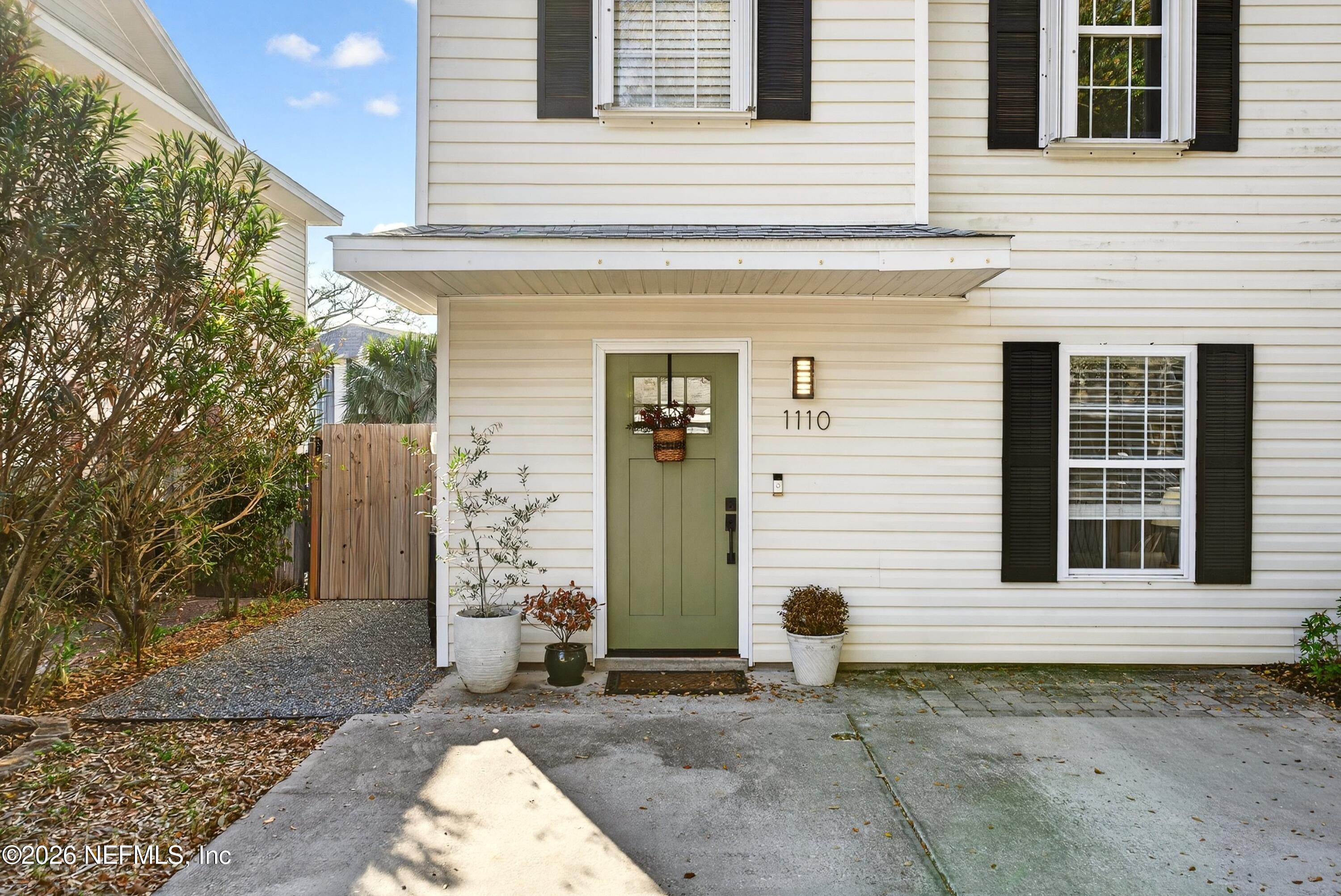 1110 Scheidel Court Atlantic Beach, FL 32233 - Photo 6 of 24 a front view of a house