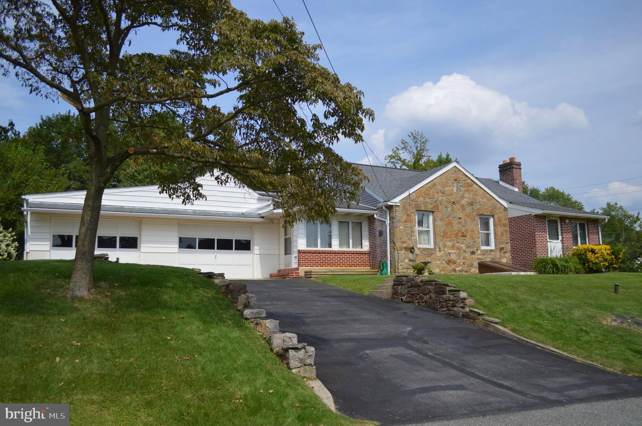 230 Dutton Mill Road Brookhaven, PA 19015 - Photo 5 of 29 Brick & Stone Ext ext, 2 car garage