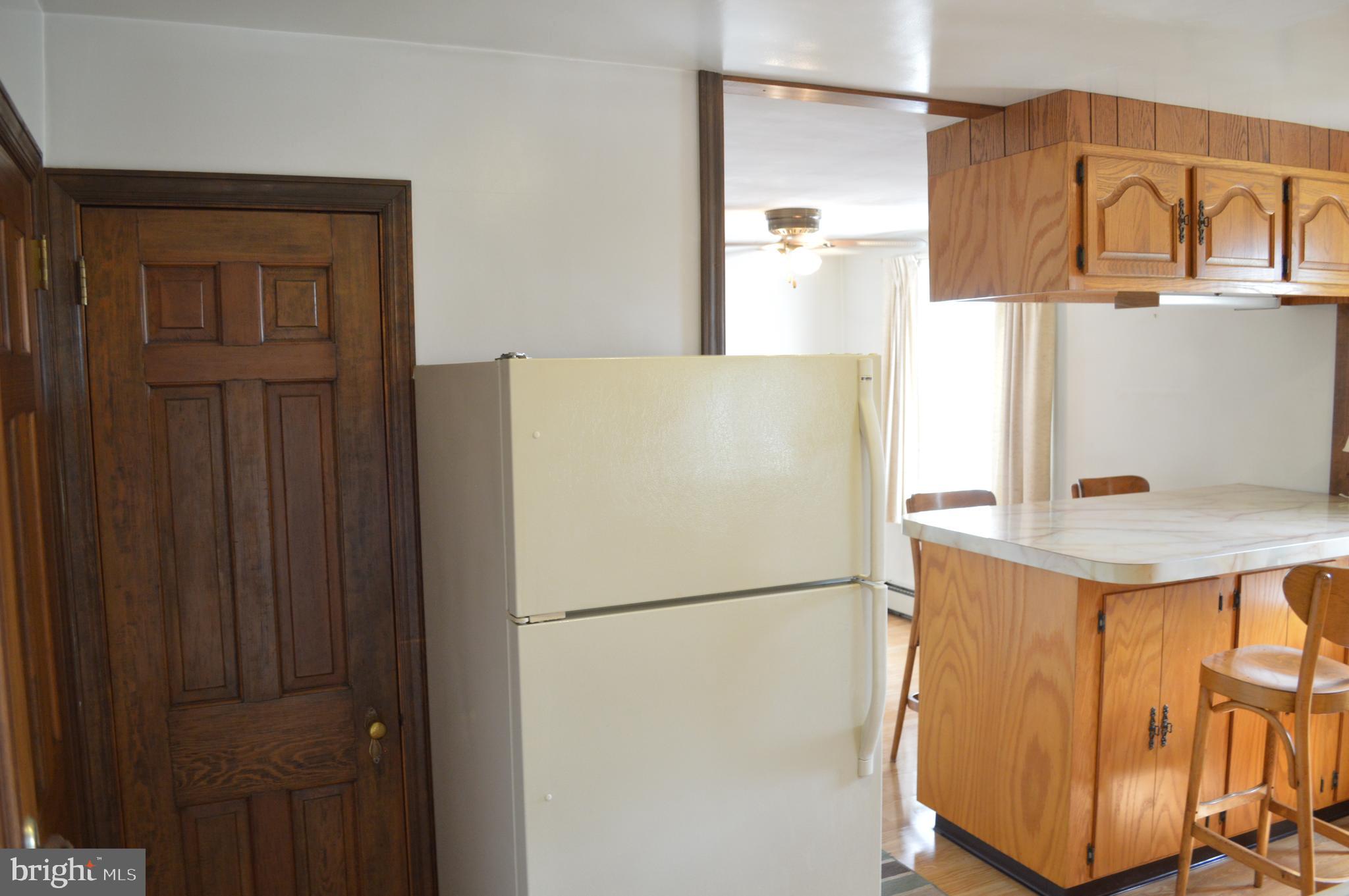 230 Dutton Mill Road Brookhaven, PA 19015 - Photo 10 of 29 Kitchen entry