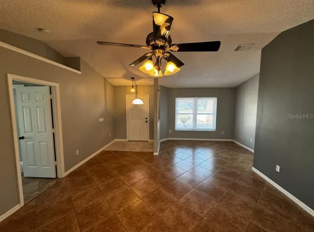 $1,900 | 7854 Southwest 62nd Court, Ocala, FL 34476