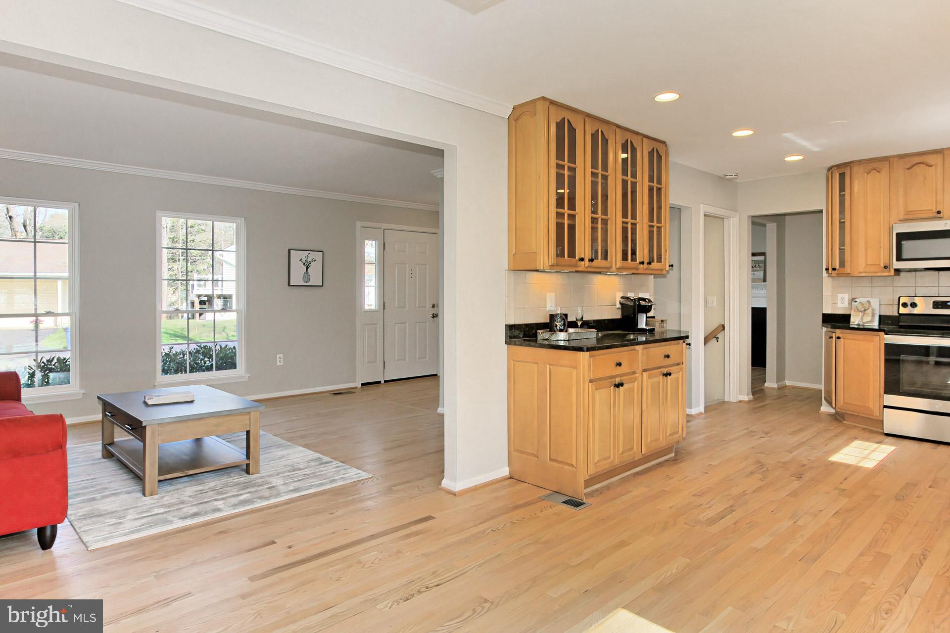 10171 Marshall Pond Road Burke, VA 22015 - Photo 11 of 42 Gallery Image 11